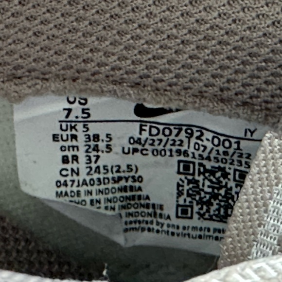 NIKE DUNK LOW SNEAKERS - Picture 4 of 4